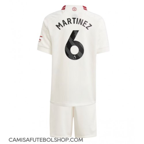 Camisa de time de futebol Manchester United Lisandro Martinez #6 Replicas 3º Equipamento Infantil 2023-24 Manga Curta (+ Calças curtas)